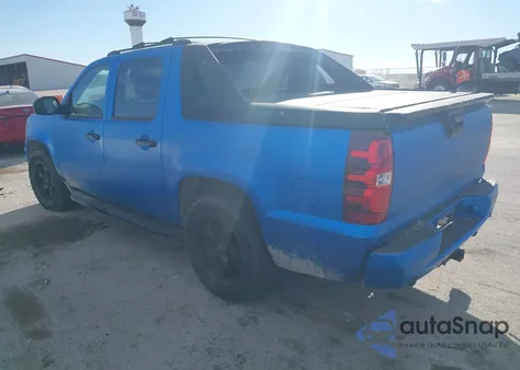 2011 Chevrolet Avalanche 1500 Ltz from USA, damaged, VIN 3GNTKGE37BG202732